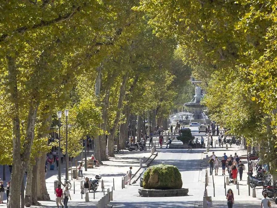 Appartement Avec Deux Chambres Centre Ville Aixois Aix-en-Provence 0*,  France