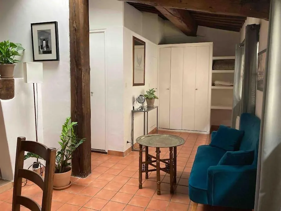 Appartement Avec Deux Chambres Centre Ville Aixois Aix-en-Provence 0*,  France